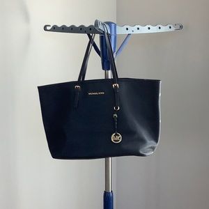 Michael Kors Jet Set Travel Tote Navy
